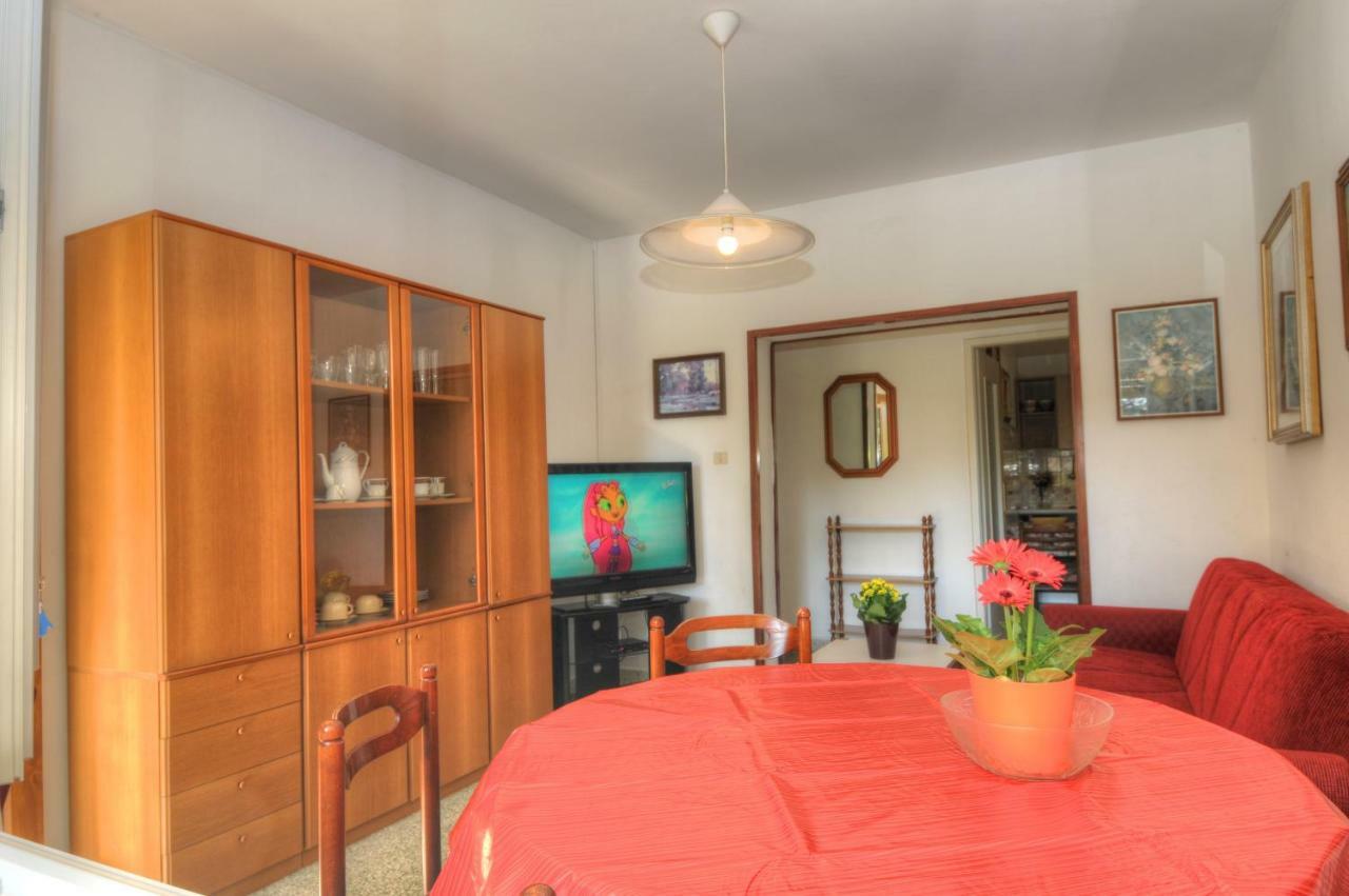 Residence Villa Laura Lignano Sabbiadoro Eksteriør billede