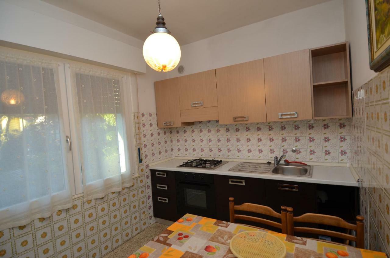 Residence Villa Laura Lignano Sabbiadoro Eksteriør billede